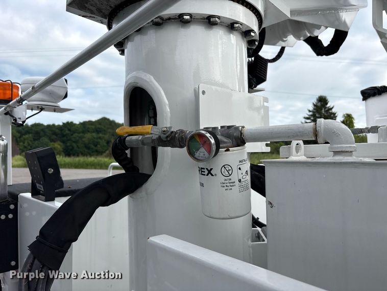 image for item FK2080 2023 Chevrolet Silverado 5500 HD bucket truck