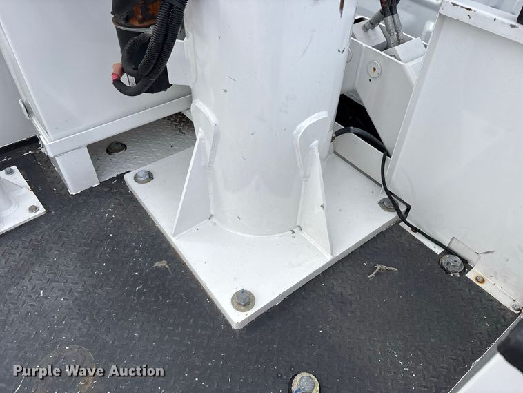 image for item FK2080 2023 Chevrolet Silverado 5500 HD bucket truck