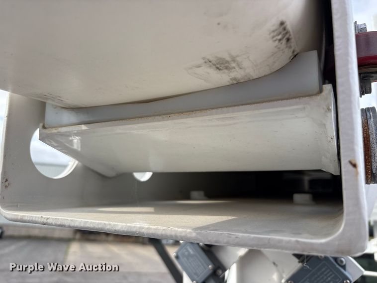 image for item FK2080 2023 Chevrolet Silverado 5500 HD bucket truck