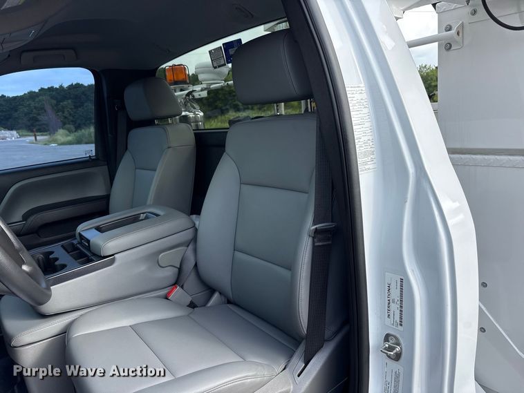 image for item FK2080 2023 Chevrolet Silverado 5500 HD bucket truck