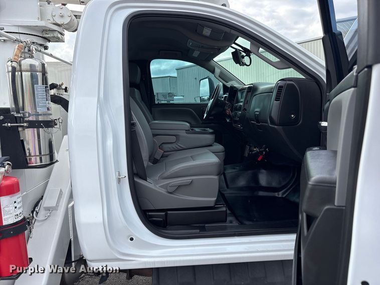 image for item FK2080 2023 Chevrolet Silverado 5500 HD bucket truck