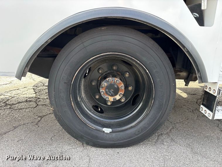 image for item FK2080 2023 Chevrolet Silverado 5500 HD bucket truck
