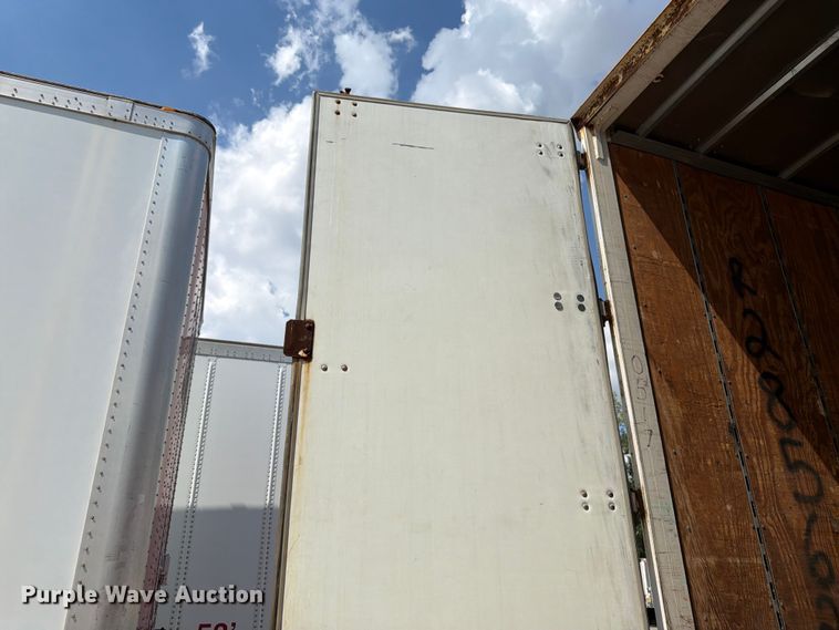 image for item FK3151 2005 Wabash dry van trailer