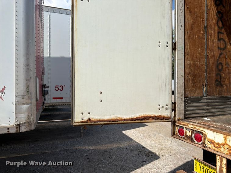 image for item FK3151 2005 Wabash dry van trailer