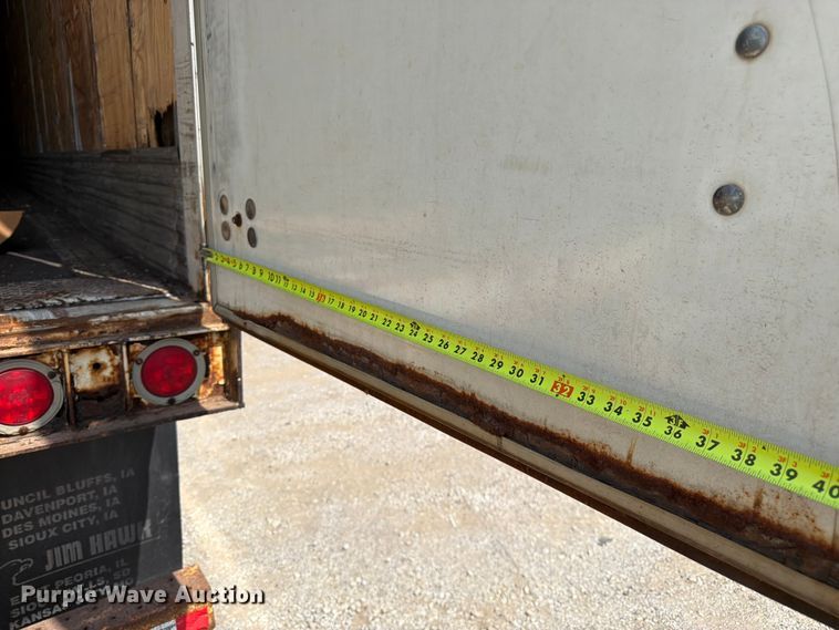 image for item FK3151 2005 Wabash dry van trailer