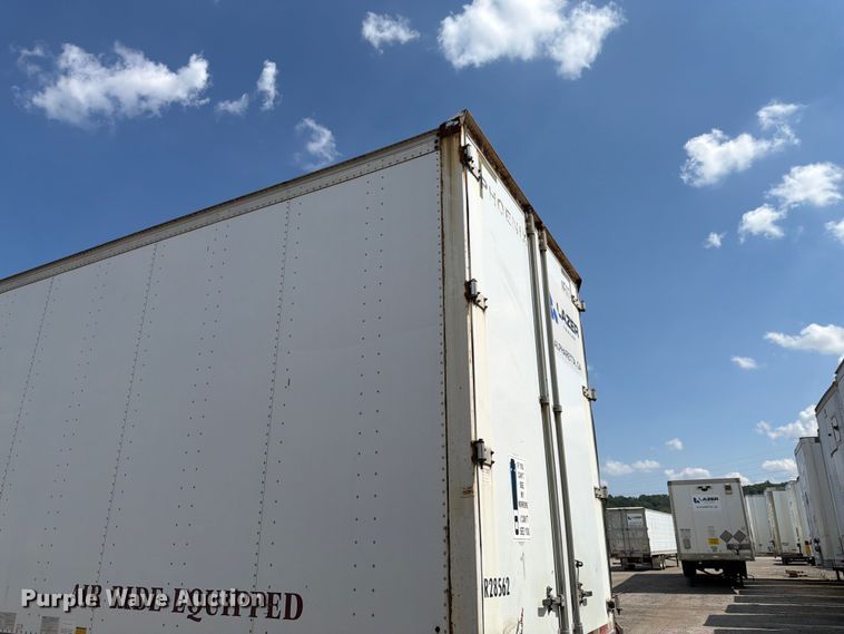 image for item FK3151 2005 Wabash dry van trailer
