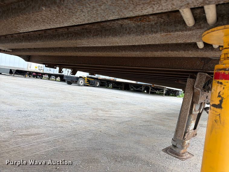 image for item FK3151 2005 Wabash dry van trailer
