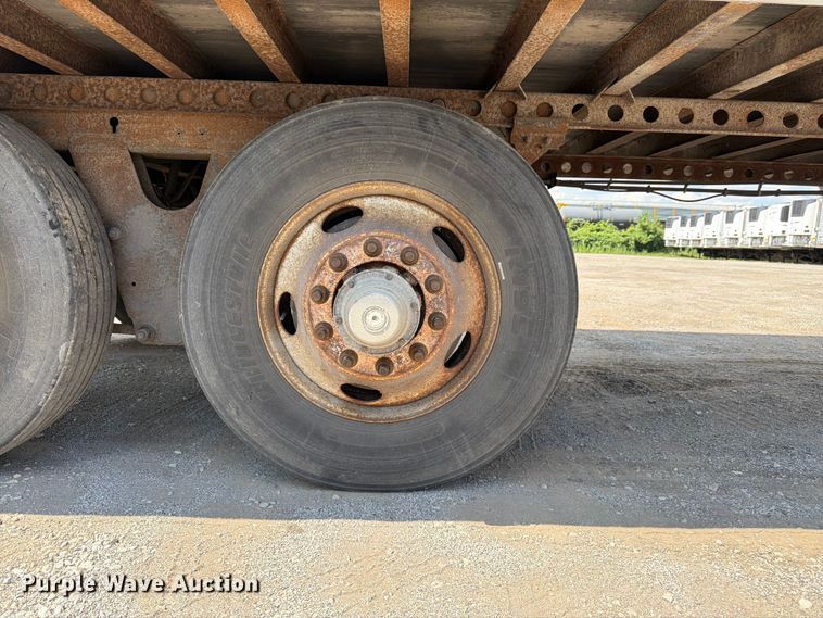 image for item FK3151 2005 Wabash dry van trailer