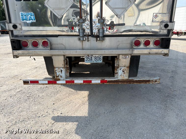 image for item FK3224 2003 Great Dane 7811TZ-1A refrigerated van trailer