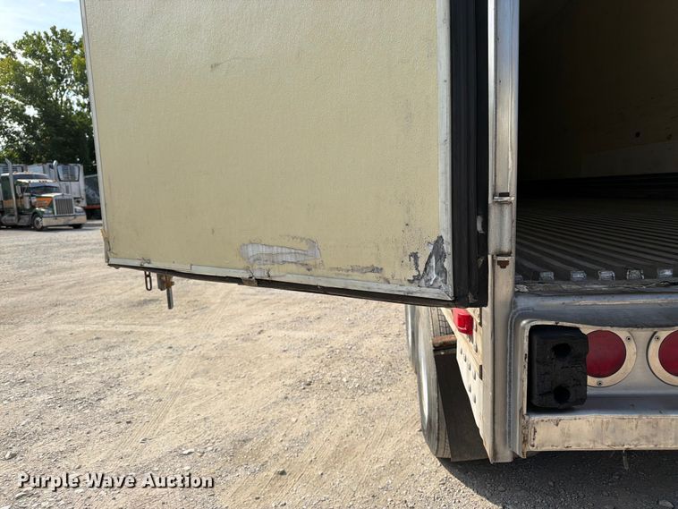 image for item FK3224 2003 Great Dane 7811TZ-1A refrigerated van trailer
