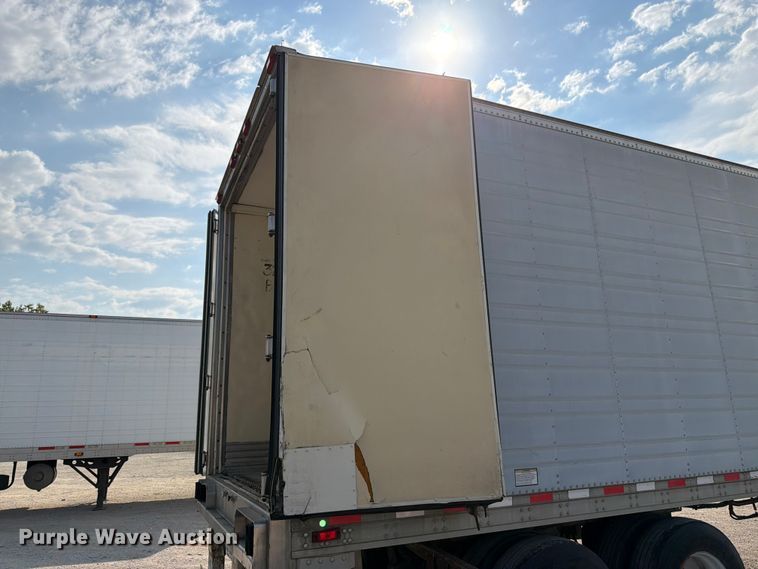 image for item FK3224 2003 Great Dane 7811TZ-1A refrigerated van trailer