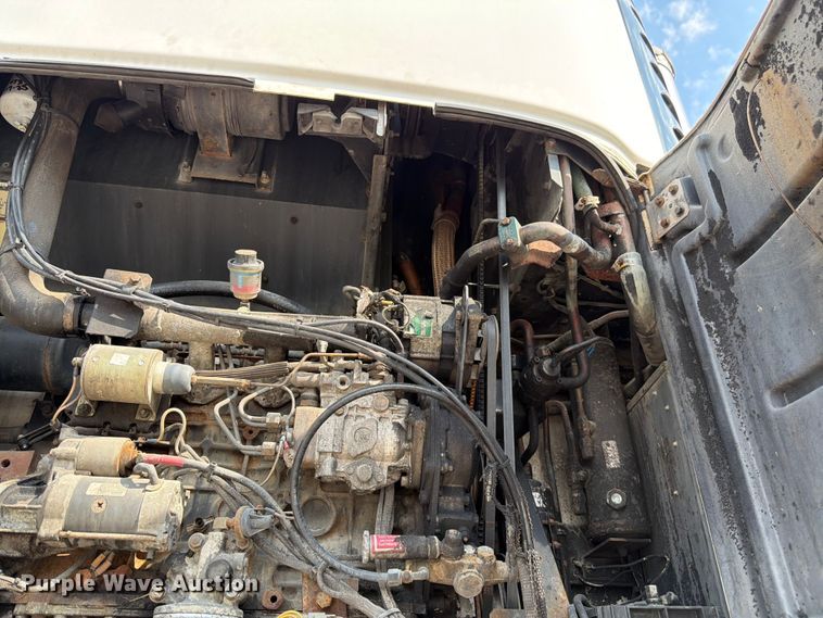 image for item FK3224 2003 Great Dane 7811TZ-1A refrigerated van trailer