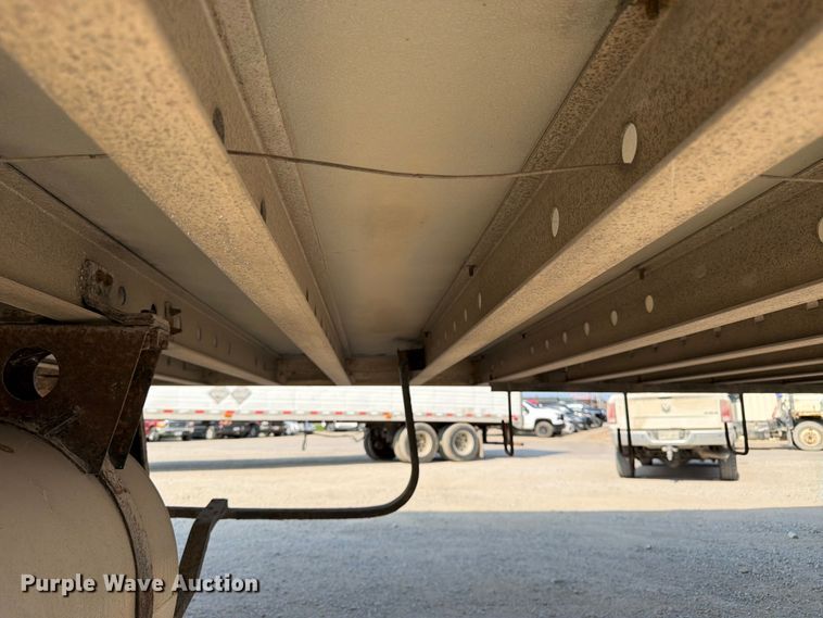 image for item FK3224 2003 Great Dane 7811TZ-1A refrigerated van trailer