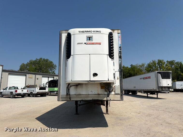 image for item FK3228 2010 Utility 3000R refrigerated van trailer