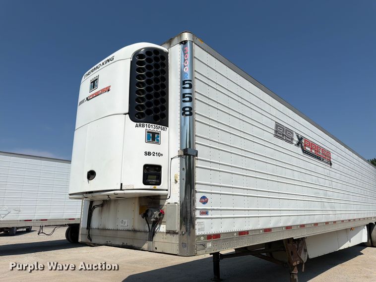 image for item FK3228 2010 Utility 3000R refrigerated van trailer