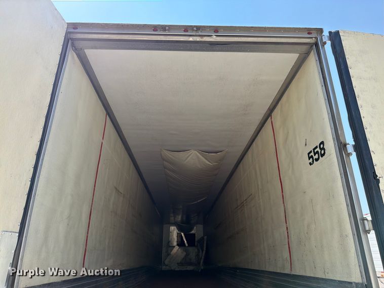 image for item FK3228 2010 Utility 3000R refrigerated van trailer
