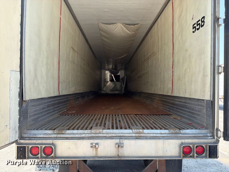 image for item FK3228 2010 Utility 3000R refrigerated van trailer
