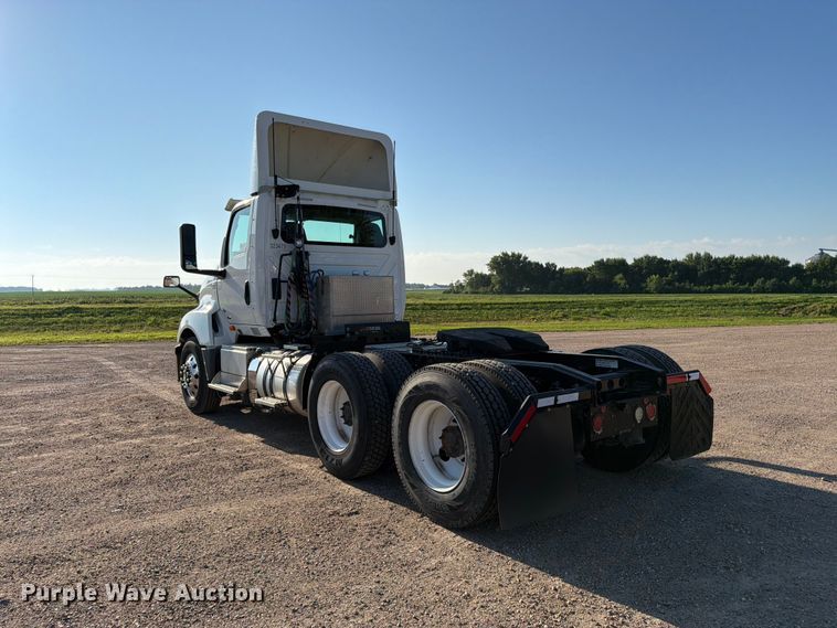 image for item FK3387 2019 International LT625 semi truck