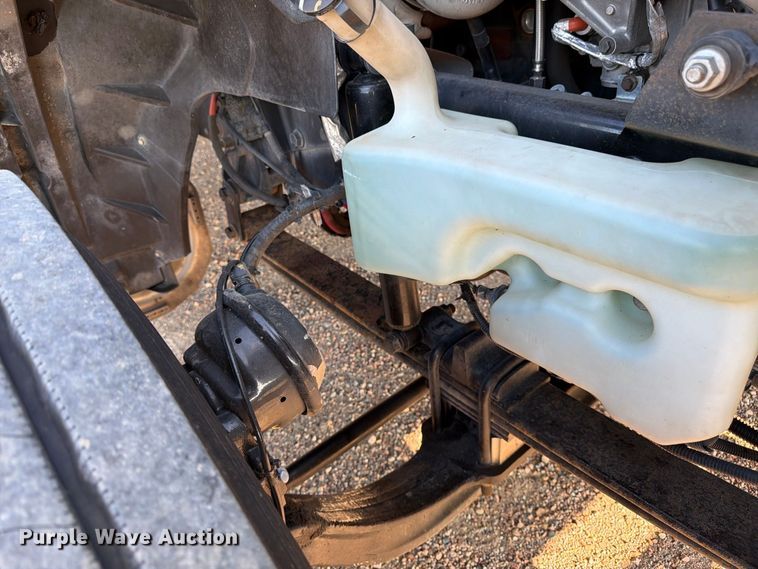 image for item FK3387 2019 International LT625 semi truck