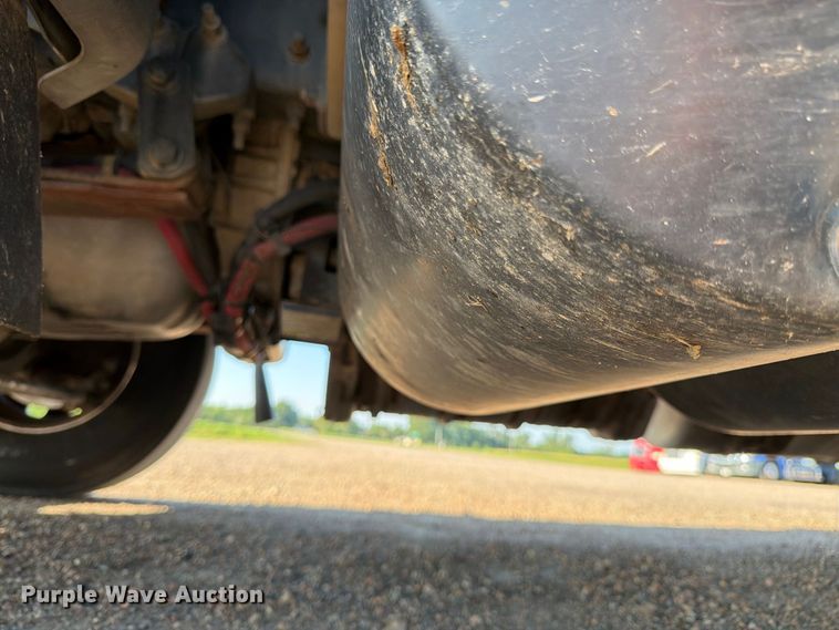image for item FK3387 2019 International LT625 semi truck