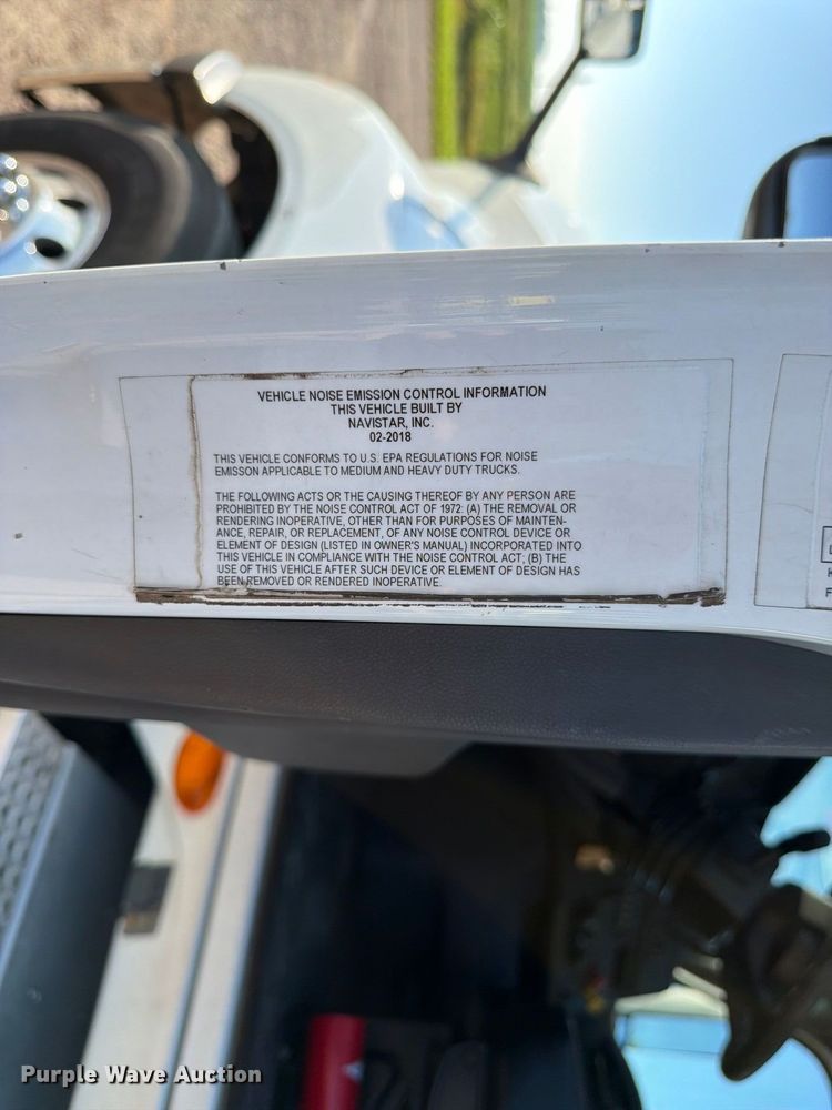 image for item FK3387 2019 International LT625 semi truck