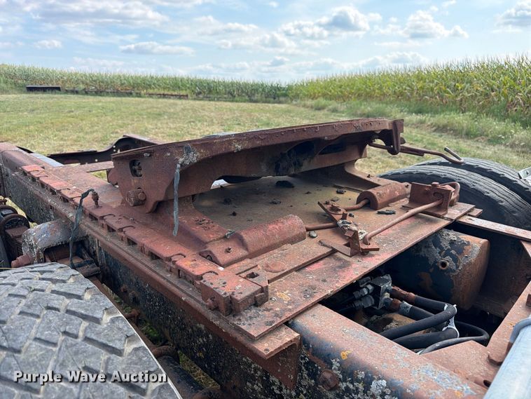image for item FK3390 1985 GMC J9C064 semi truck