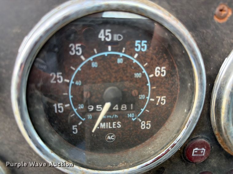 image for item FK3390 1985 GMC J9C064 semi truck