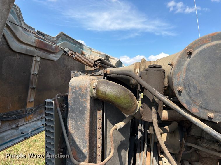 image for item FK3390 1985 GMC J9C064 semi truck