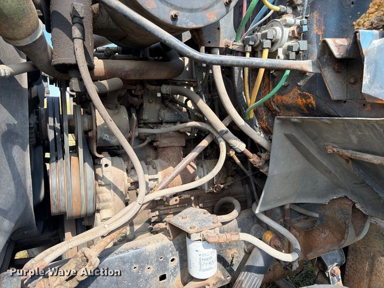 image for item FK3390 1985 GMC J9C064 semi truck