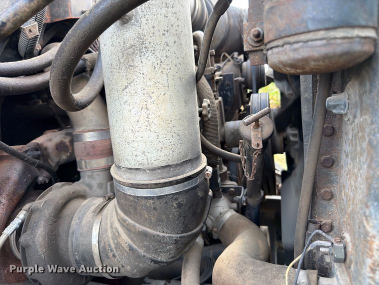 image for item FK3390 1985 GMC J9C064 semi truck