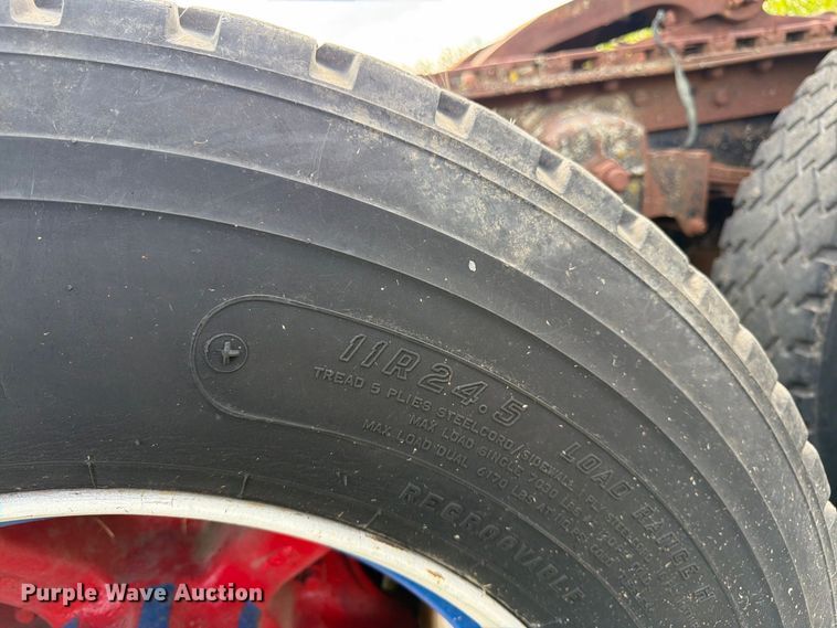 image for item FK3390 1985 GMC J9C064 semi truck