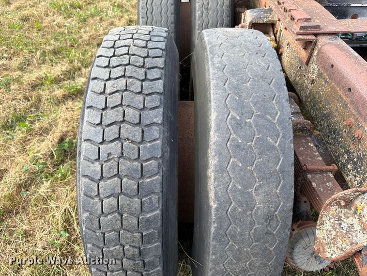 image for item FK3390 1985 GMC J9C064 semi truck
