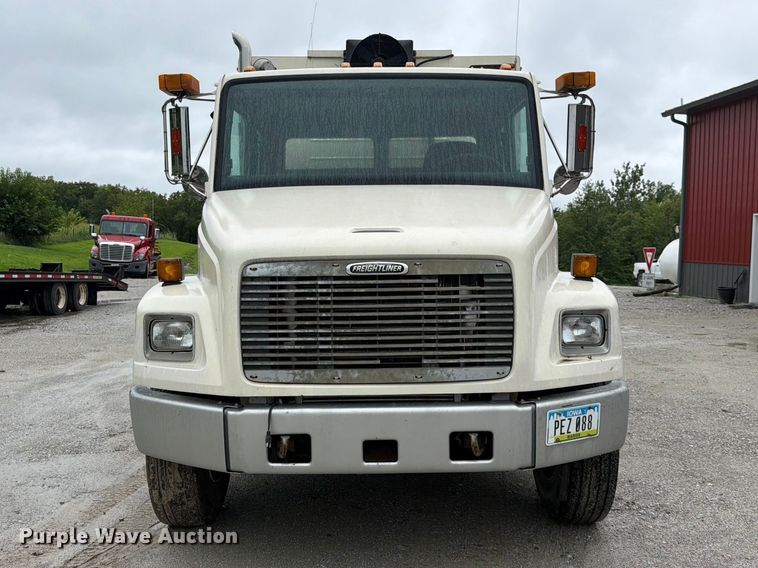 image for item FK3586 1999 Freightliner FL70 utility / service truck