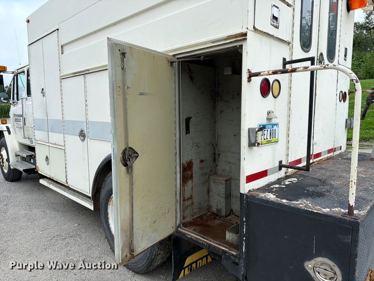 image for item FK3586 1999 Freightliner FL70 utility / service truck