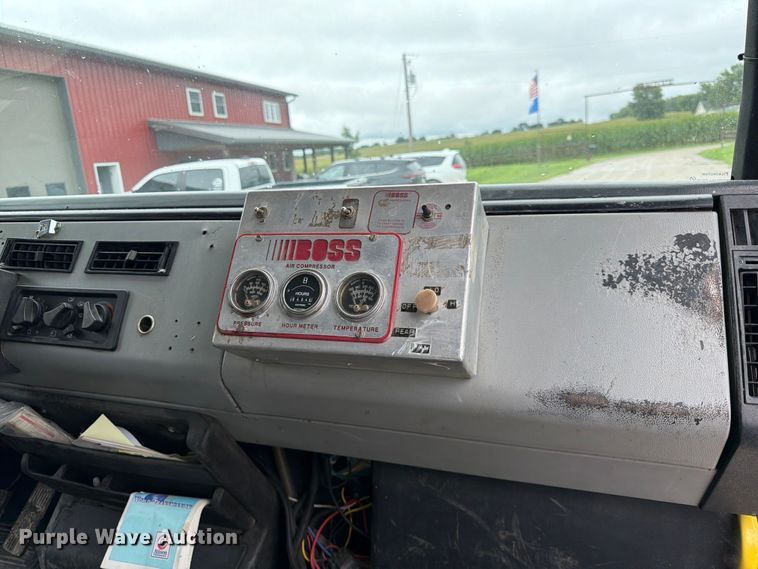 image for item FK3586 1999 Freightliner FL70 utility / service truck