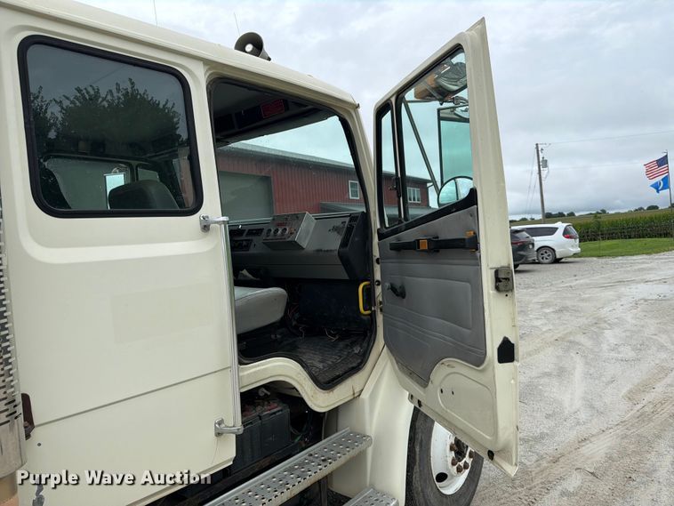 image for item FK3586 1999 Freightliner FL70 utility / service truck
