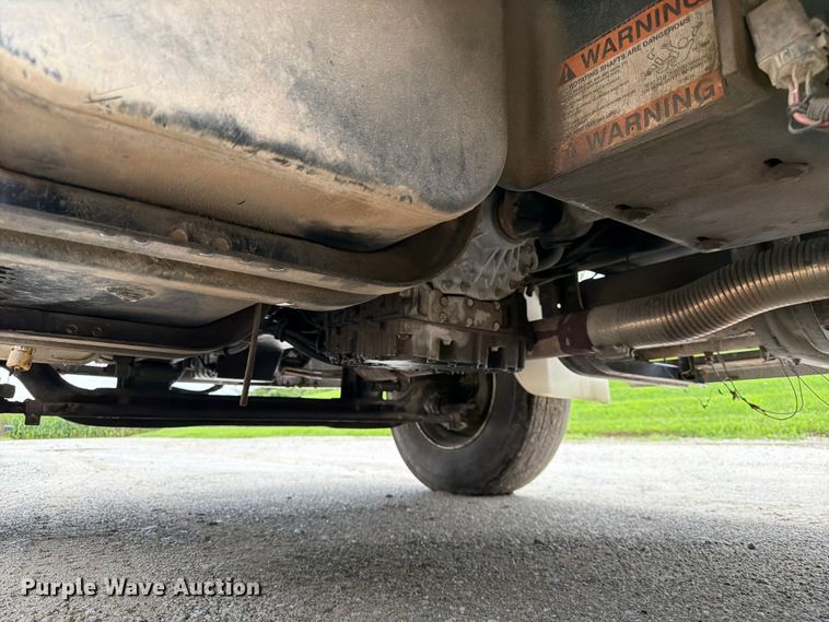 image for item FK3586 1999 Freightliner FL70 utility / service truck