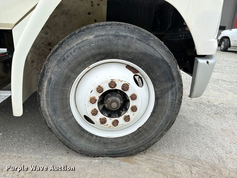 image for item FK3586 1999 Freightliner FL70 utility / service truck