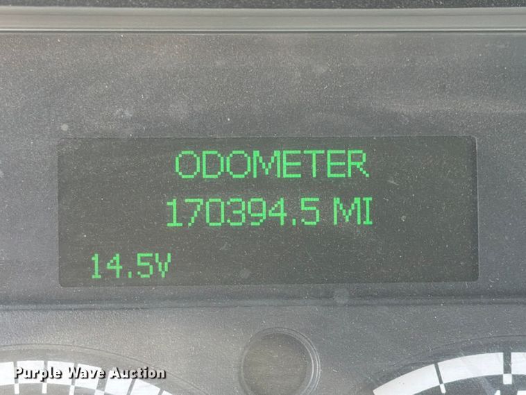image for item FK4106 2016 Freightliner Cascadia semi truck