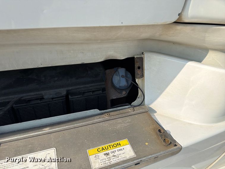 image for item FK4121 2019 Freightliner Cascadia semi truck