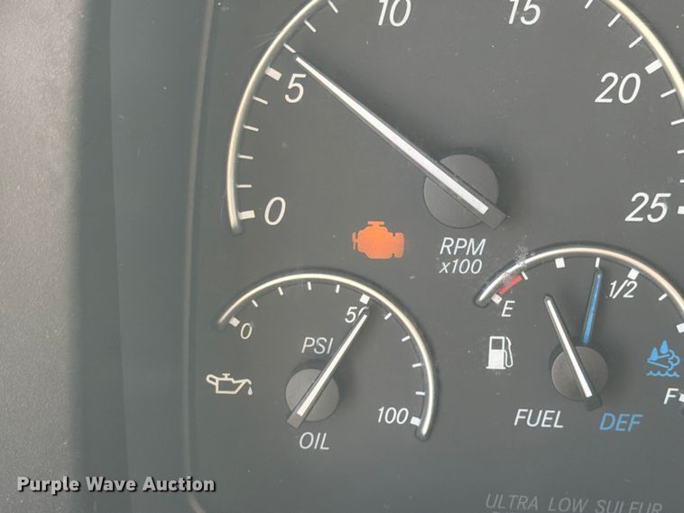 image for item FK4121 2019 Freightliner Cascadia semi truck