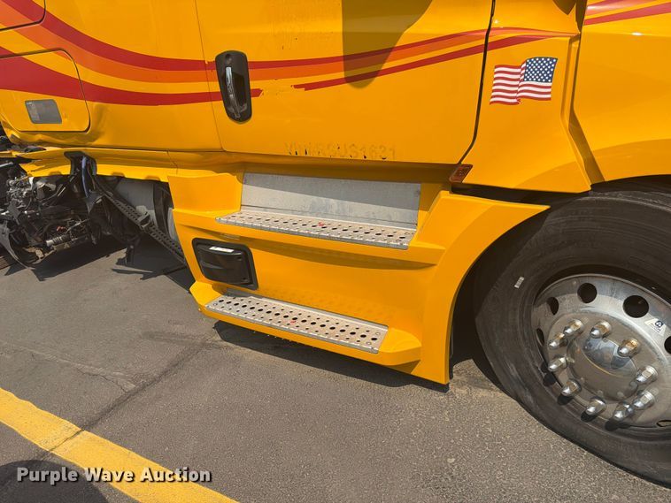 image for item FK4582 2024 Freightliner Cascadia 126 semi truck
