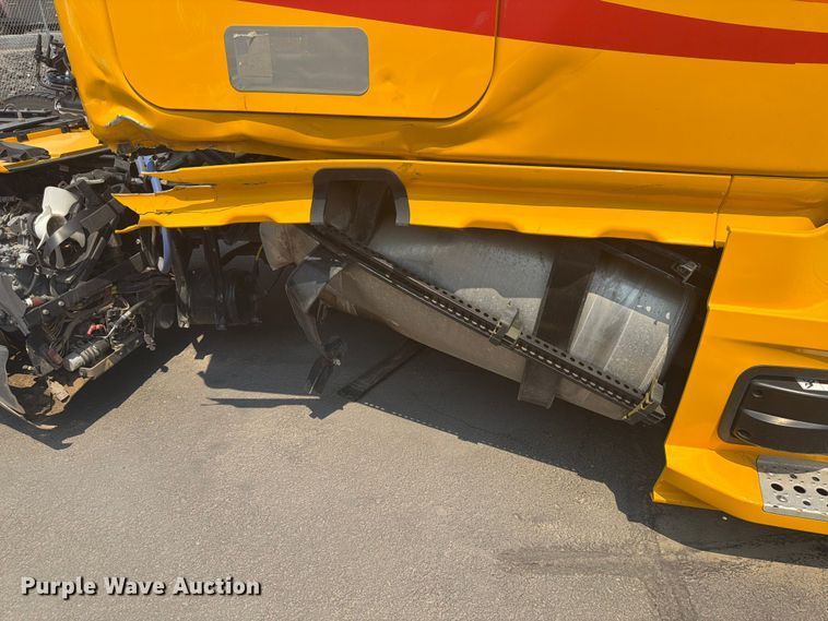 image for item FK4582 2024 Freightliner Cascadia 126 semi truck
