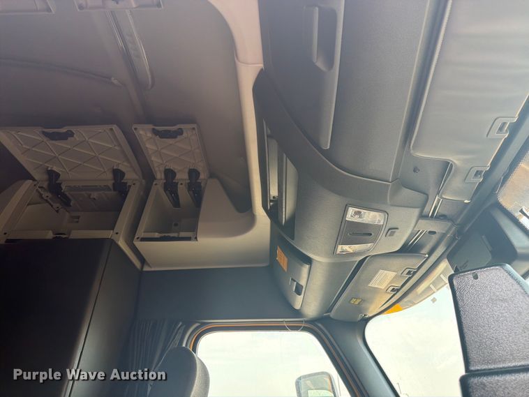 image for item FK4582 2024 Freightliner Cascadia 126 semi truck