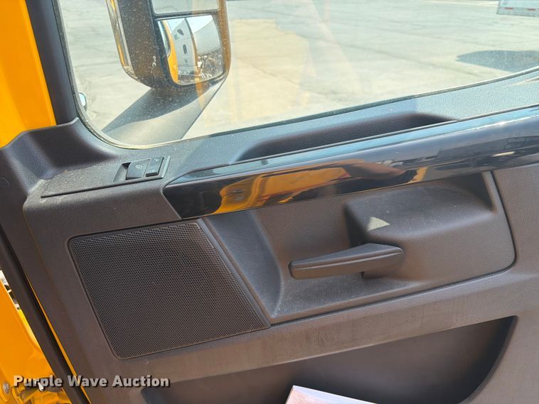image for item FK4582 2024 Freightliner Cascadia 126 semi truck