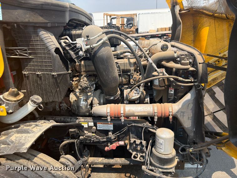 image for item FK4582 2024 Freightliner Cascadia 126 semi truck