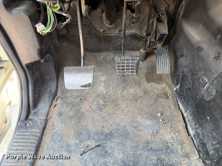 image for item FM7624 2007 International RA027 semi truck