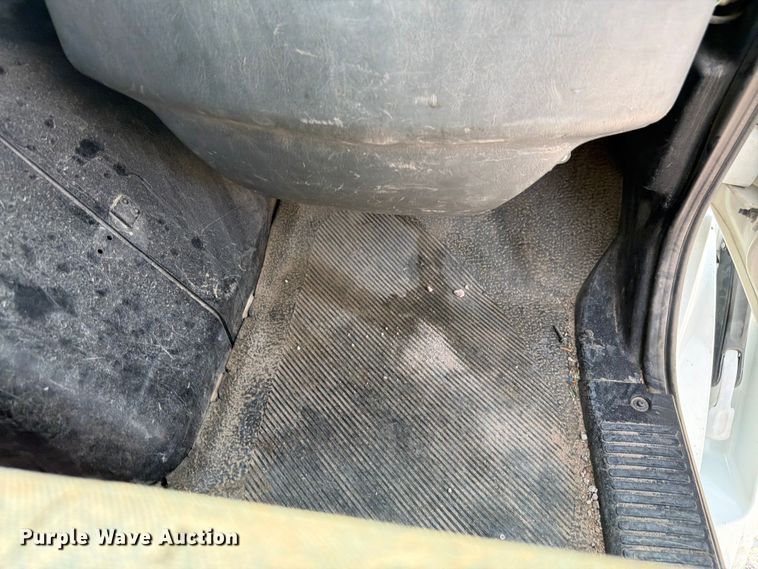 image for item FM7624 2007 International RA027 semi truck