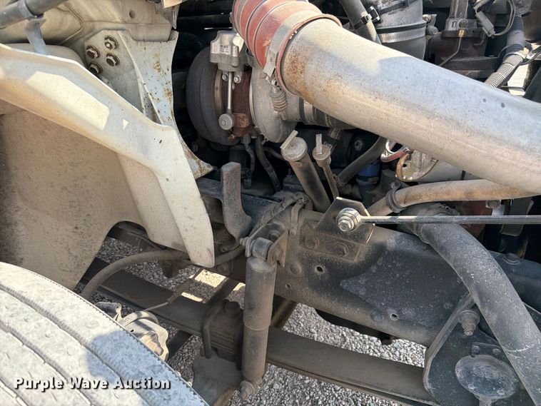 image for item FM7624 2007 International RA027 semi truck
