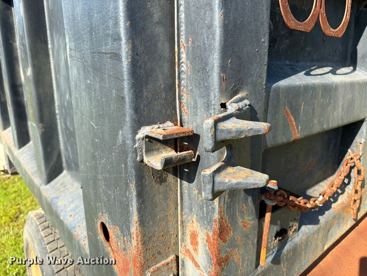 image for item FN2034 2005 Sterling Acterra dump truck
